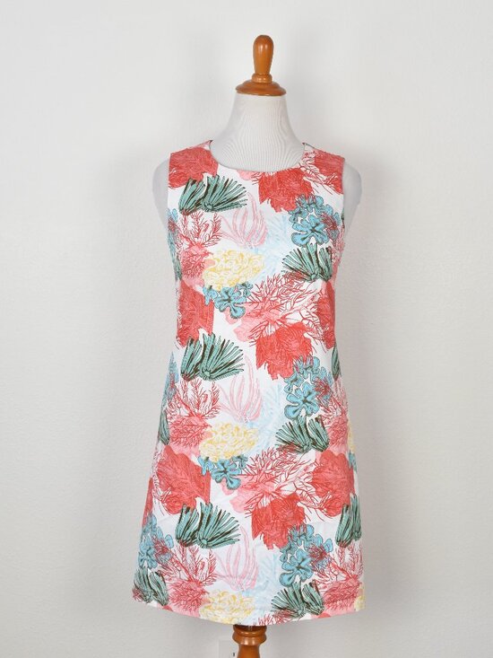 Persifor Dresses & Skirts - Persifor Margot Sheath Dress Coral Reef Print - L